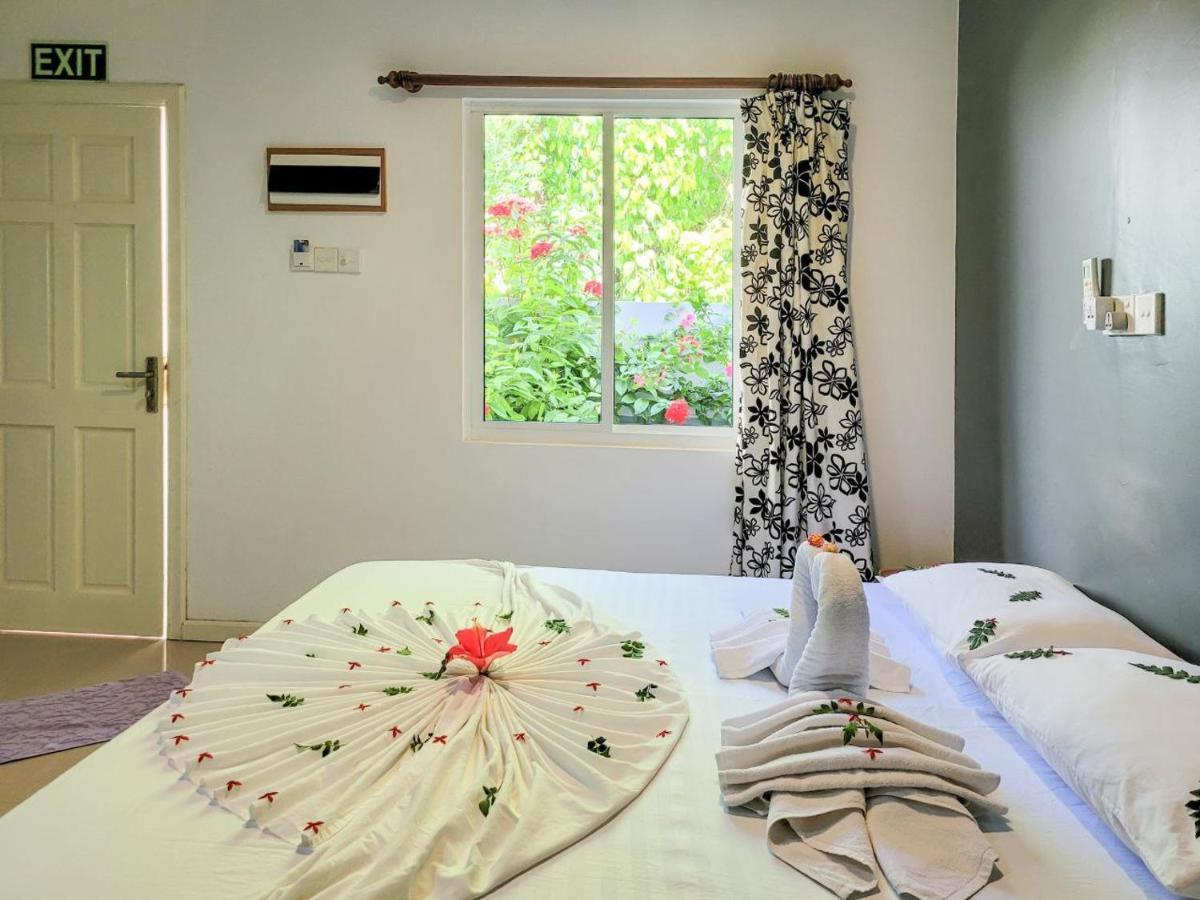 Serene Sky Guest House Thoddoo Exterior foto